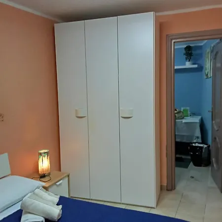 Brin House 아파트 *